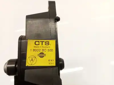 Second-hand car spare part accelerator pedal for nissan note (e11e) tekna oem iam references 18002bc500  