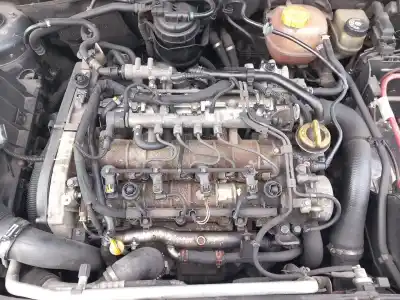 Gebrauchtes Autoersatzteil KOMPLETTER MOTOR zum OPEL VECTRA C RANCHERA FAMILIAR (Z02)  OEM-IAM-Referenzen Z19DTH  