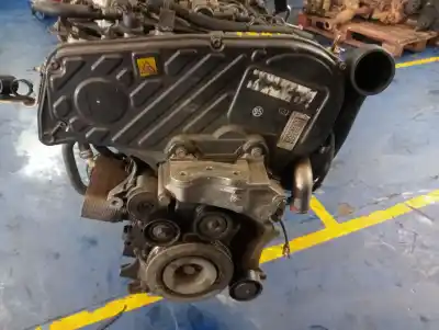 Pezzo di ricambio per auto di seconda mano motore completo per opel vectra c ranchera familiar (z02) 1.9 cdti (f35) riferimenti oem iam z19dth  