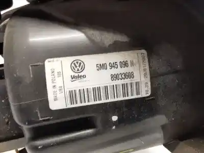 Автозапчастина б/у правий ліхтар для vw golf plus v (5m1, 521) 1.9 tdi посилання на oem iam 1k9945096c  5m0945096n