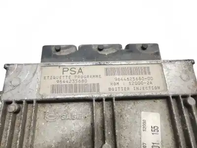 Автозапчастина б/у ебу контролер двигуна для peugeot 206 fastback (2a/c) 1.4 i посилання на oem iam 964462568000  9644235680