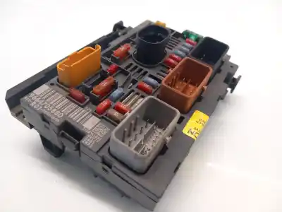 Автозапчасти б/у блок реле/предохранителей за citroen c4 picasso i monospace (ud_) 1.6 hdi ссылки oem iam 9664705880  