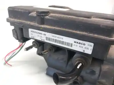 Pezzo di ricambio per auto di seconda mano pompa a sospensione per citroen c4 picasso i monospace (ud_) 1.6 hdi riferimenti oem iam 968202298000  