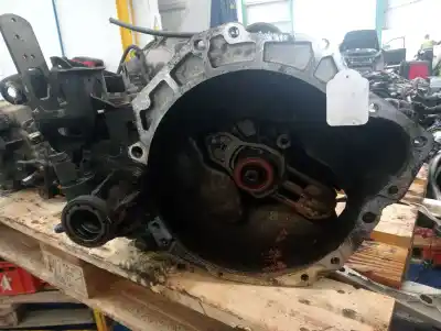 Second-hand car spare part Gearbox for CHRYSLER VOYAGER (RG) 2.8 CRD CAT OEM IAM references VM07C  