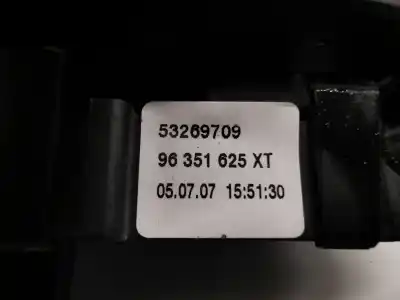 Автозапчастина б/у передній правий віконний вимикач для peugeot 307 (3a/c) 1.6 hdi 110 посилання на oem iam 96351625xt  