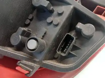 Автозапчасти б/у правый задний фонарь за renault clio iii confort dynamique ссылки oem iam 89035080  