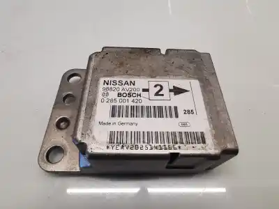 Peça sobressalente para automóvel em segunda mão centralina de airbag por nissan primera hatchback (p12) 2.2 di referências oem iam 98820av200