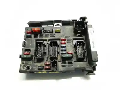 Second-hand car spare part fuse box unit for peugeot 307 sw (3h) 2.0 hdi 90 oem iam references 9646405280