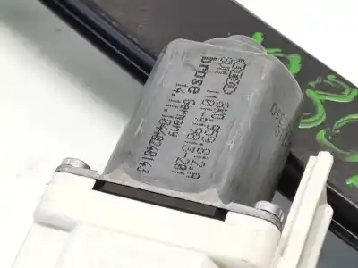 Peça sobressalente para automóvel em segunda mão elevador de vidros traseiro direito por audi a4 b8 (8k2) 2.0 tdi referências oem iam 8k0959812a  8k0839462 Peça sobressalente para automóvel em segunda mão elevador de vidros traseiro direito por audi a4 b8 (8k2) 2.0 tdi referências oem iam 8k0959812a  8k0839462