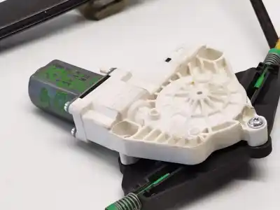 Peça sobressalente para automóvel em segunda mão elevador de vidros dianteiro direito por audi a4 b8 (8k2) 2.0 tdi referências oem iam 8k08374624   Peça sobressalente para automóvel em segunda mão elevador de vidros dianteiro direito por audi a4 b8 (8k2) 2.0 tdi referências oem iam 8k08374624