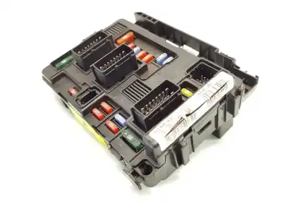 Pièce détachée automobile d'occasion BOÎTES À FUSIBLES pour CITROEN C2 (JM_)  Références OEM IAM 964349898000  