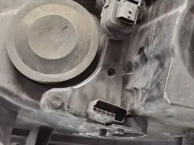 Pezzo di ricambio per auto di seconda mano  per RENAULT SCÉNIC II (JM0/1_)  Riferimenti OEM IAM 8200501939  