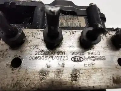 Pezzo di ricambio per auto di seconda mano abs per kia cee'd fastback (ed) 2.0 crdi 140 riferimenti oem iam 589201h650  0265230231