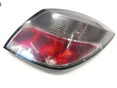 Pezzo di ricambio per auto di seconda mano Luci Posteriori Destra per OPEL ASTRA H GTC (A04) 1.7 CDTI (L08) Riferimenti OEM IAM 1222356 / 1222435 / 93190307 / 13222325  