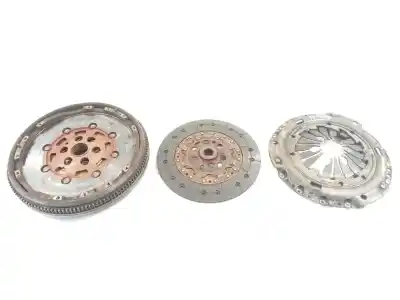 Peça sobressalente para automóvel em segunda mão  por VOLKSWAGEN GOLF IV BERLINA (1J1)  Referências OEM IAM 123035310  323037411