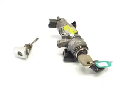 Recambio de automóvil de segunda mano de ANTIRROBO para TOYOTA AVENSIS SEDÁN (_T25_) 2.0 D-4D (CDT250_) referencias OEM IAM   