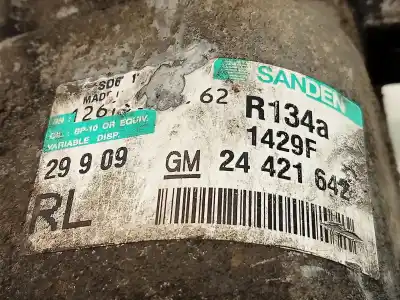 Peça sobressalente para automóvel em segunda mão compressor de ar condicionado a/a a/c por opel combo familiar referências oem iam 24421642  