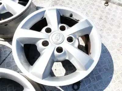Автозапчасти б/у комплект колес за kia sorento i (jc) 2.5 crdi ссылки oem iam    Автозапчасти б/у комплект колес за kia sorento i (jc) 2.5 crdi ссылки oem iam