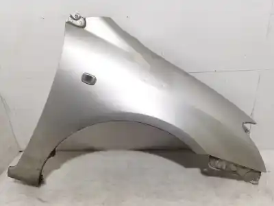 Автозапчастина б/у передне праве крило для toyota corolla (_e12_) 2.0 d-4d (cde120r_, cde120l_) посилання на oem iam 5381102090  051-09-212 6504-04-8116312p 6504-04-8116312sp 08235110 8116312 gl.ty0215r ty0893003 5393656