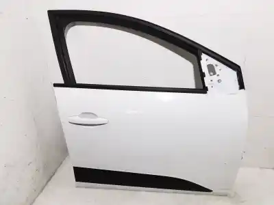 Recambio de automóvil de segunda mano de PUERTA DELANTERA DERECHA para DACIA SANDERO III  referencias OEM IAM   