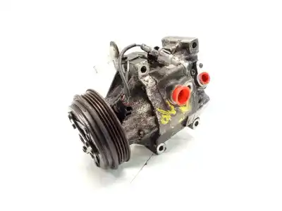 Peça sobressalente para automóvel em segunda mão COMPRESSOR DE AR CONDICIONADO A/A A/C por TOYOTA YARIS (NCP1/NLP1/SCP1) 1.0 Linea Luna Referências OEM IAM 4472206063  