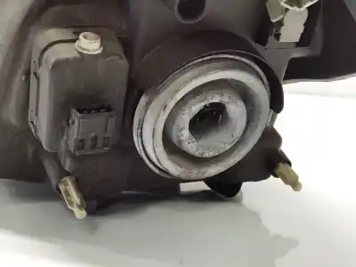 Second-hand car spare part right headlight for nissan note (e11, ne11) 1.6 oem iam references 290109u10a  89902135