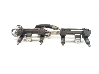 Автозапчастина б/у рампа инжектора для AUDI A4 B6 (8E2) 2.0 Посилання на OEM IAM 058133681  