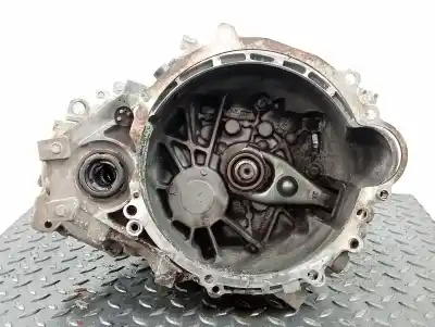 Автозапчастина б/у коробка передач для kia cee'd (jd) 1.6 crdi 128 посилання на oem iam wdj6c