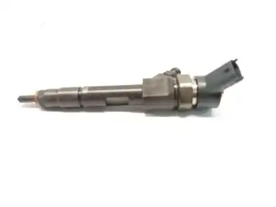 Second-hand car spare part INJECTOR for RENAULT SCENIC II Confort Dynamique OEM IAM references 8200100272  
