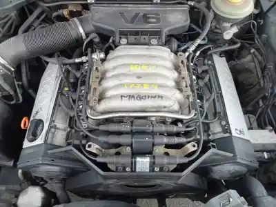 İkinci el araba yedek parçası KOMPLE MOTOR için AUDI A6 BERLINA (C4) 2.8 OEM IAM referansları AAH  