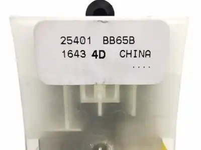 Second-hand car spare part left front power window switch for nissan qashqai / qashqai +2 i (j10, nj10, jj10e) 1.6 dci a las 4 ruedas oem iam references 25401bb65b  