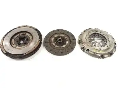 Pezzo di ricambio per auto di seconda mano KIT FRIZIONE per VOLKSWAGEN SHARAN (7M8, 7M9, 7M6) 1.9 TDI Riferimenti OEM IAM   