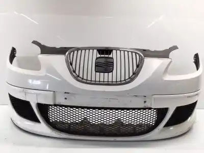 Автозапчасти б/у ПЕРЕДНИЙ БАМПЕР за SEAT ALTEA (5P1) 1.4 16V ссылки OEM IAM 5P0807217MGRU  