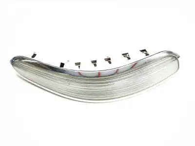 Tweedehands auto-onderdeel RECHTER ACHTERLAMP voor LANCIA THESIS (841_) 2.4 JTD (841.AXE1B0, 841.AXH110) OEM IAM-referenties   
