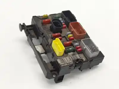 İkinci el araba yedek parçası RÖLE/SIGORTA KUTUSU için CITROEN C4 GRAND PICASSO I (UA_) 1.6 HDI OEM IAM referansları 9661708080  