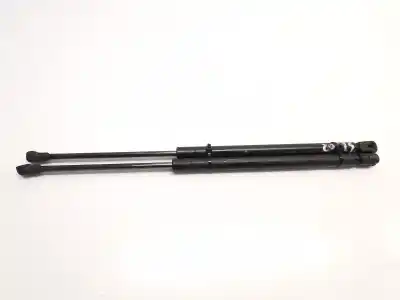 Tweedehands auto-onderdeel KOFFERBAK / DEUR SCHOKDEMPERS voor TOYOTA COROLLA (_E12_) 2.0 D-4D (CDE120_) OEM IAM-referenties 689600230  
