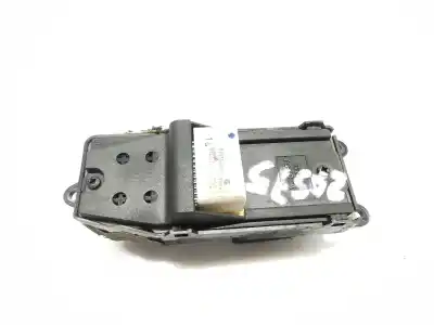 Second-hand car spare part left front power window switch for toyota corolla (_e12_) 2.0 d-4d (cde120_) oem iam references 8482002111  