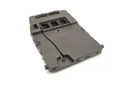Peça sobressalente para automóvel em segunda mão CAIXA DE FUSÍVEIS E RELÉS por RENAULT SCÉNIC II (JM0/1_)  Referências OEM IAM 8200309690  