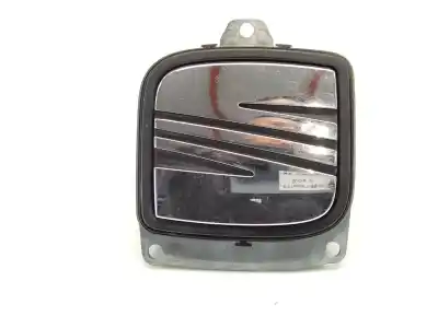 Peça sobressalente para automóvel em segunda mão puxador exterior de mala por seat toledo iii (5p2) 2.0 tdi 16v referências oem iam 5p0827565c