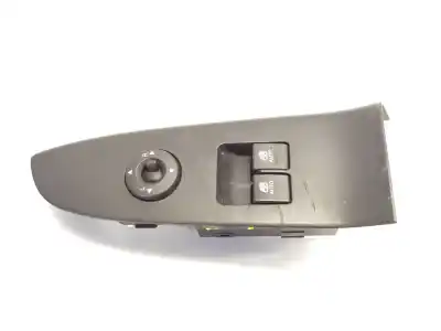 Tweedehands auto-onderdeel linker voorruit schakelaar voor kia cee'd fastback (ed) 1.6 crdi 115 oem iam-referenties 36949k