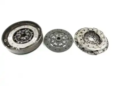 Автозапчасти б/у КОМПЛЕКТ СЦЕПЛЕНИЯ за BMW 3 (E46)  ссылки OEM IAM 323057710  