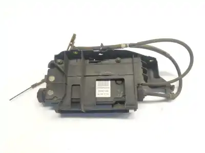 Pezzo di ricambio per auto di seconda mano Freno Di Stazionamento Elettrico per RENAULT SCÉNIC II (JM0/1_) 1.9 DCI (JM14) Riferimenti OEM IAM 8200571485  
