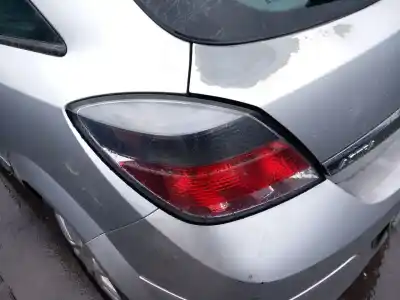 Автозапчасти б/у левый задний фонарь за OPEL ASTRA H GTC (A04) 1.6 (L08) ссылки OEM IAM 1222355 / 1222434 / 93190306 / 13222324  