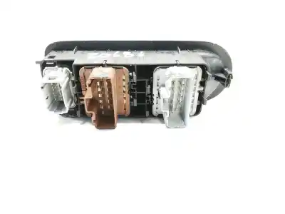 Pièce détachée automobile d'occasion commande de lève vitre avant gauche pour renault scénic ii (jm0/1_) 1.9 dci (jm0g, jm12, jm1g, jm2c) références oem iam 156018070  