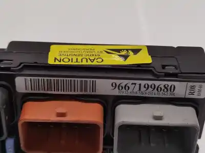Pezzo di ricambio per auto di seconda mano scatola relè/fusibili per citroen c3 picasso (sh_) 1.4 vti 95 riferimenti oem iam 9667199780  