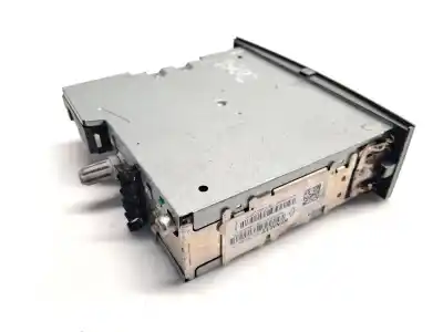 Pezzo di ricambio per auto di seconda mano impianto audio / radio cd per renault scénic ii (jm0/1_) 1.5 dci (jm1e, jm16) riferimenti oem iam 8200562686t  8200562686t / 8200562686c