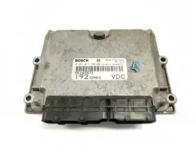 Pezzo di ricambio per auto di seconda mano Centralina Motore per FIAT STILO (192_) 1.9 JTD (192_XE1A) Riferimenti OEM IAM 0281011398  55187571