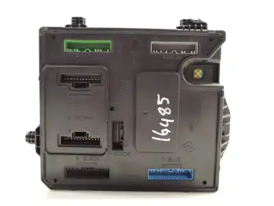 Peça sobressalente para automóvel em segunda mão  por RENAULT SCENIC III  Referências OEM IAM 284B13640R  S180098201