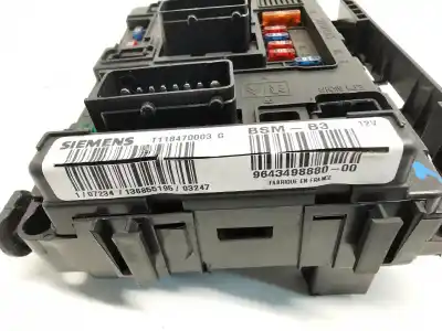 Peça sobressalente para automóvel em segunda mão caixa de fusíveis e relés por citroen c2 (jm_) 1.4 referências oem iam 9643498880  