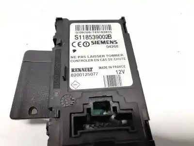 Автозапчасти б/у держатель карты / считыватель ключа за renault scénic ii (jm0/1_) 1.5 dci (jm02, jm13) ссылки oem iam 8200125077  